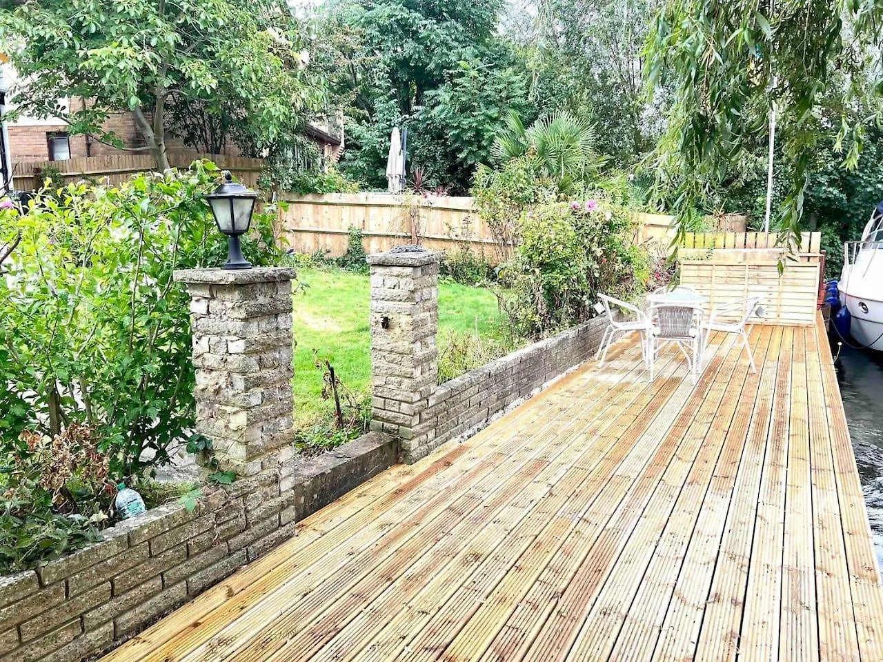 Sleeps 8 Thamefront Gem W Petsok Free Parking Villa Staines-upon-Thames