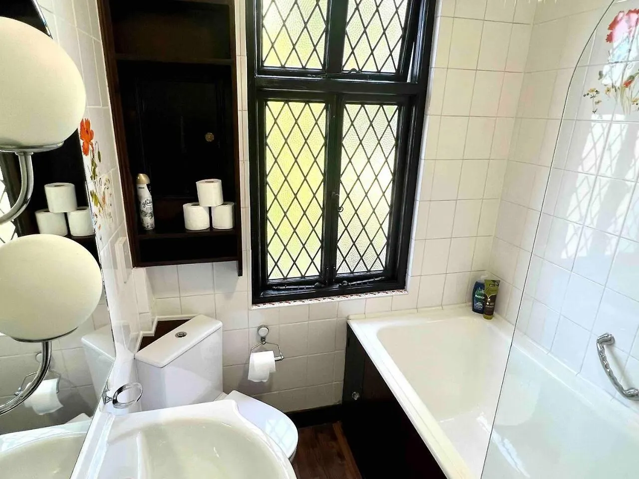 Sleeps 8 Thamefront Gem W Petsok Free Parking Villa Staines-upon-Thames 0*,